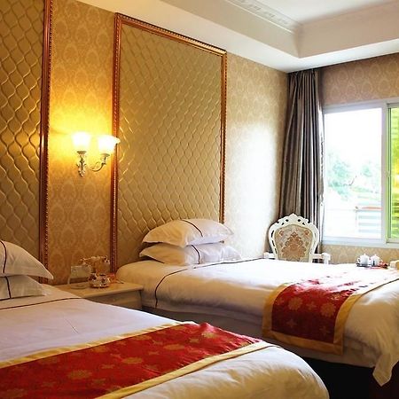 Shuman Boutique Hostel Сямън Екстериор снимка