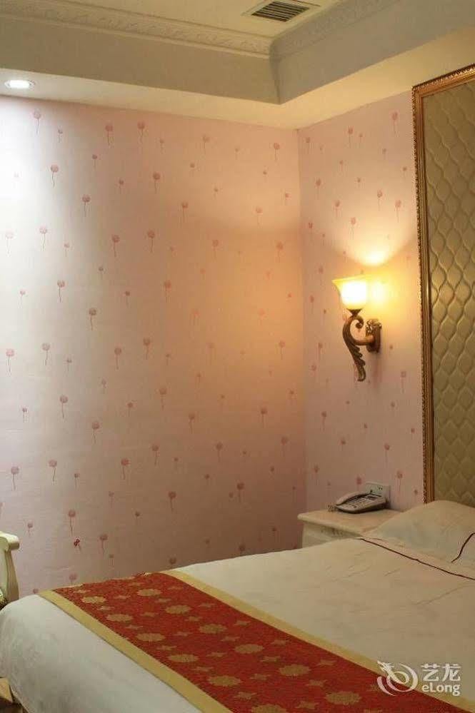 Shuman Boutique Hostel Сямън Екстериор снимка